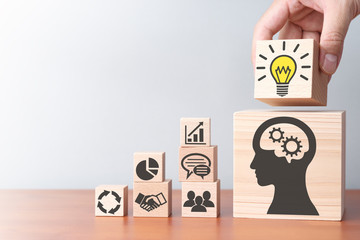 数学发展史500-600字 急求啊